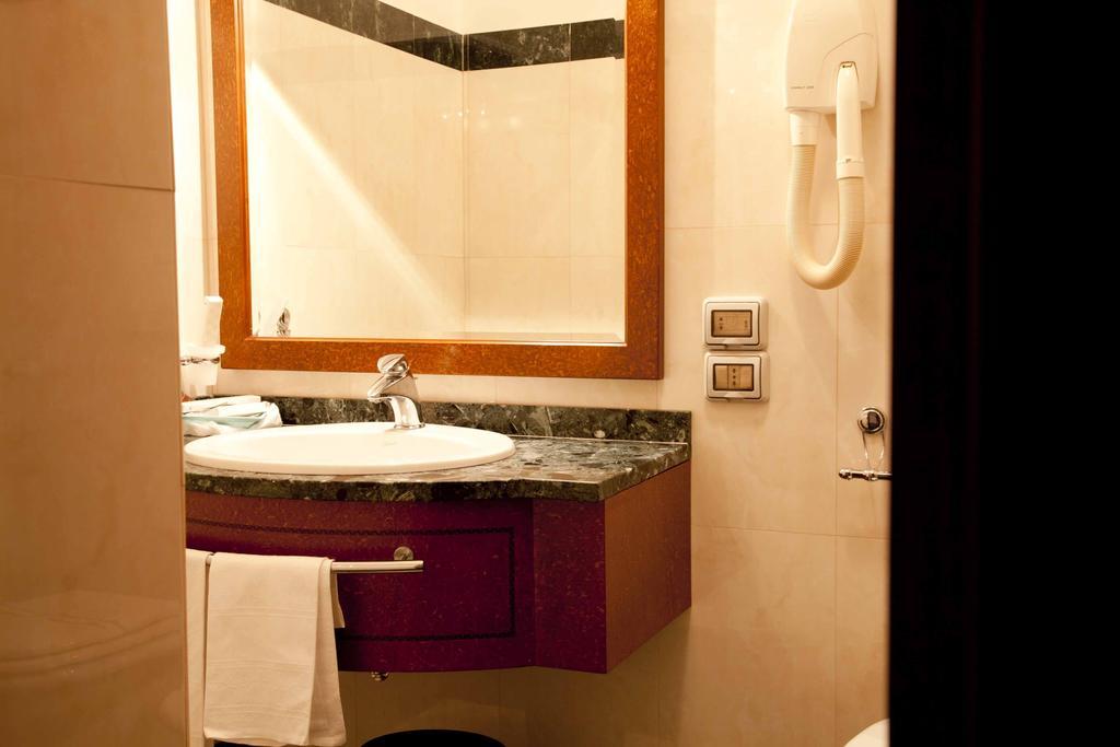 Hotel Jolly Castrovillari Kamer foto